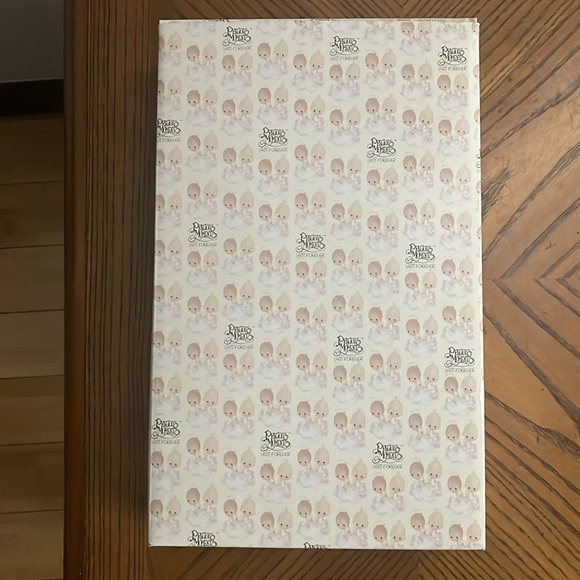 Precious Moments “They Followed the Star” Addition to Mini Nativity - Picture 3 of 6